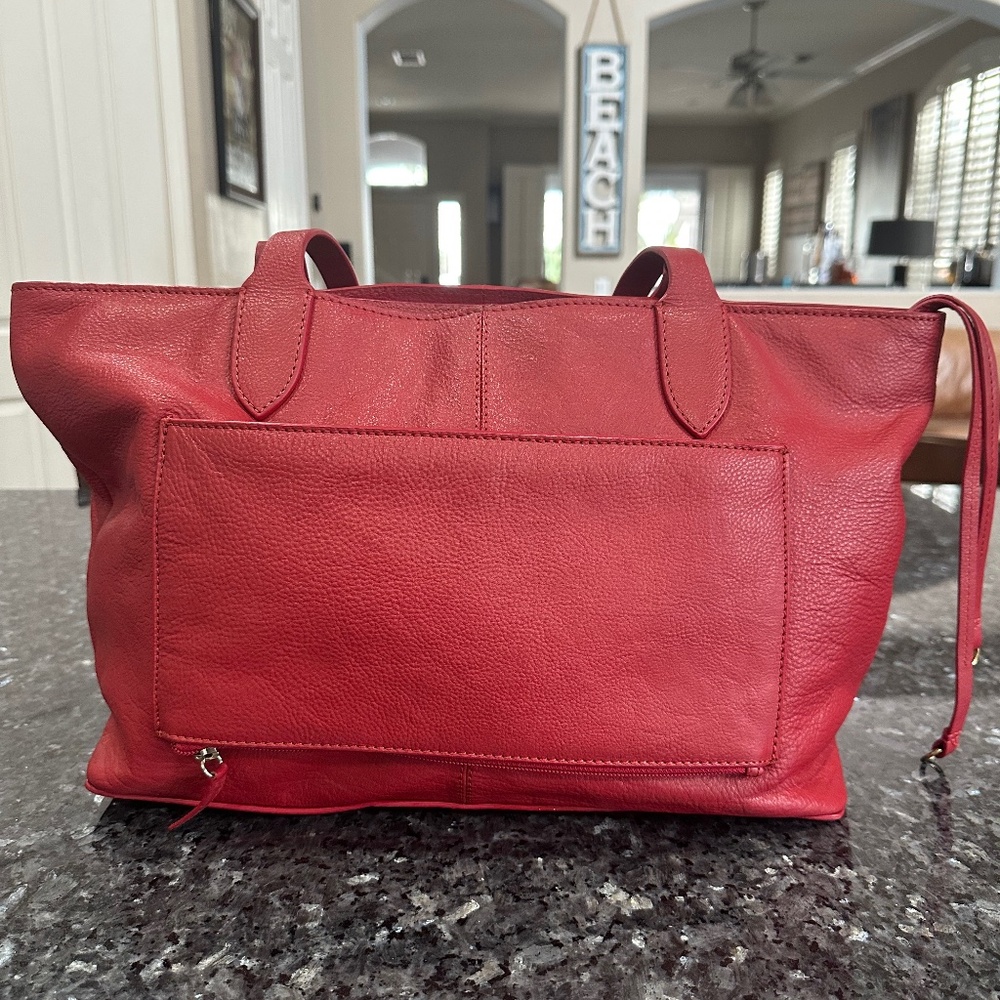Levenger Destination East West Tote Bag in Red